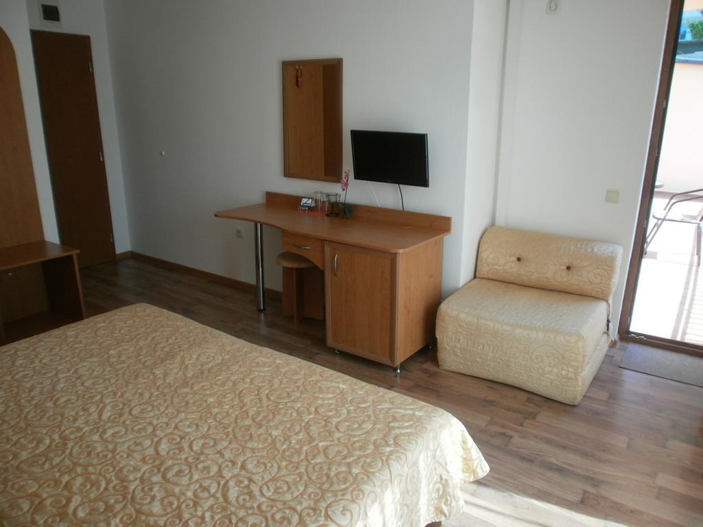 Europa Guest House Kiten (Burgas) Quarto foto